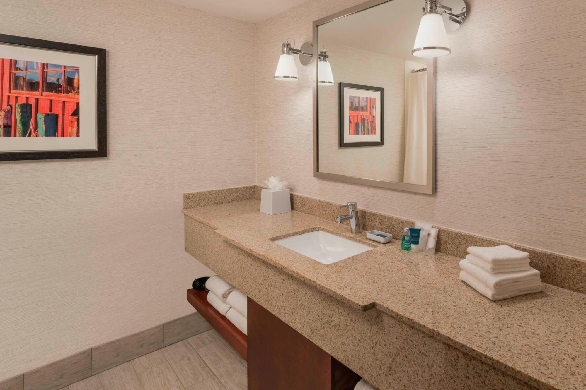 Four Points By Sheraton Boston Logan Airport Revere Exterior foto